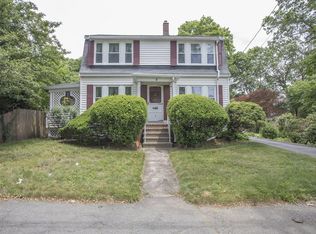 5 Maple St, Taunton, MA 02780