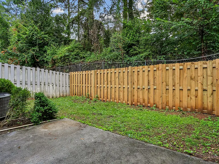 2280 Wellington Cir — Photo 21