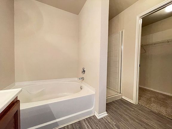 2nd image of 10508 Park City Trl