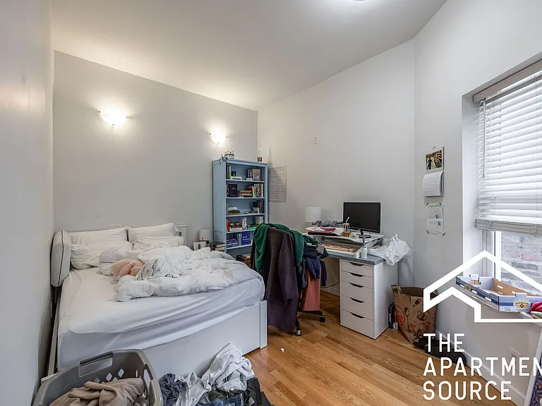 1806 W Grand Ave #3F — Photo 9