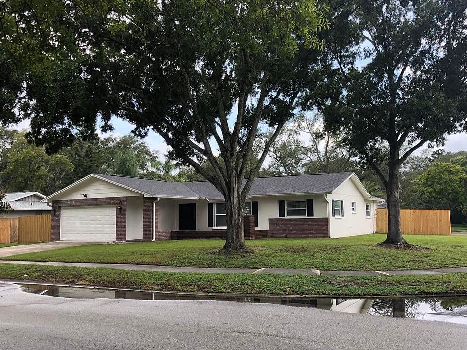 1st image of 1411 Silver Oak Dr