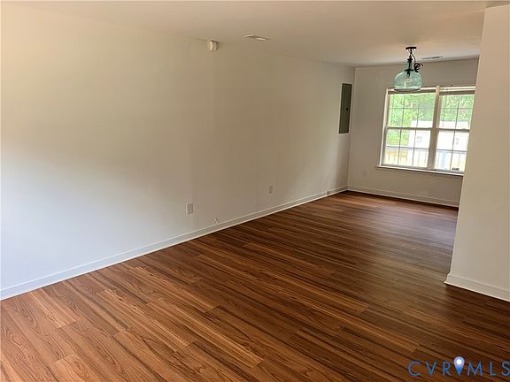 4th image of 21152 Comans Well Rd