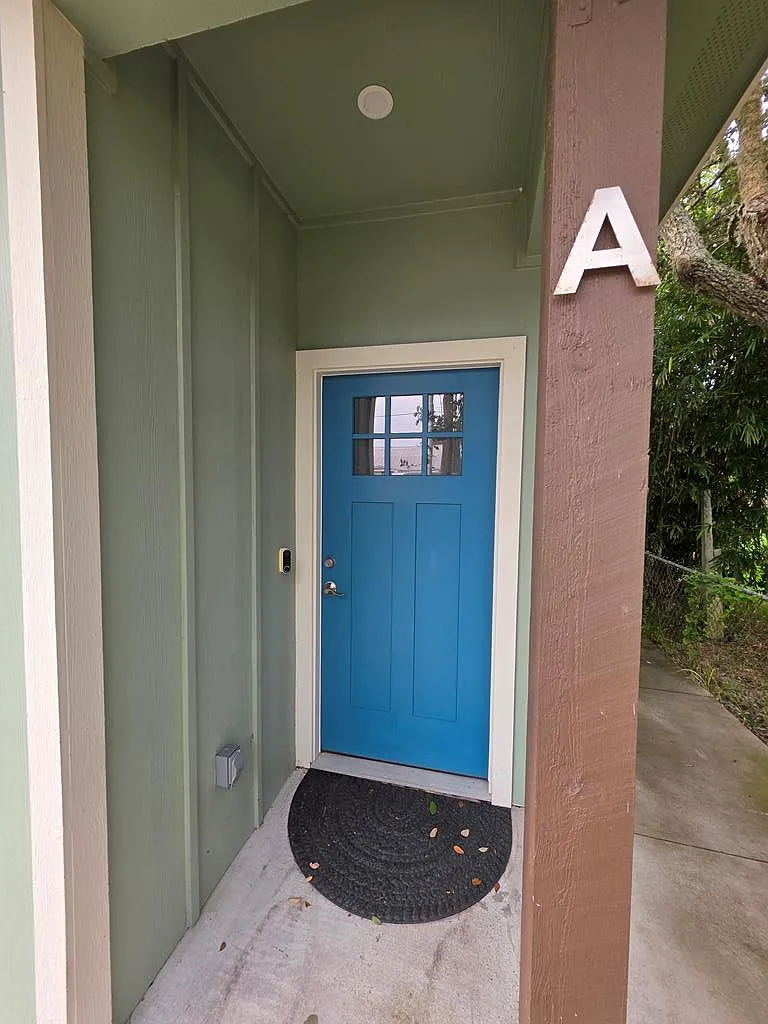 1 bed, 1.0 bath, 456 sqft, $1,300 — Photo 2