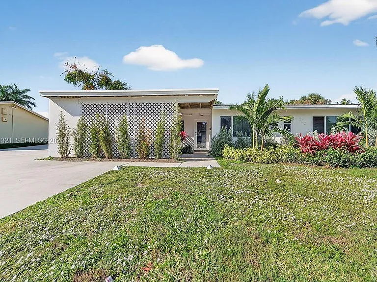 756 Cinnamon Rd — Photo 23