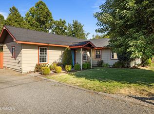 1104 Cottonwood Canyon Rd, Yakima, WA 98908