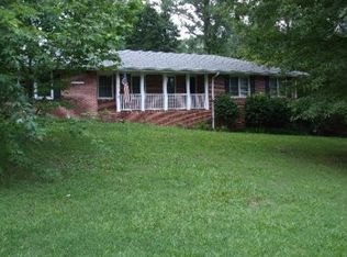 1303 Mohawk Dr, Lawrenceville, GA 30043