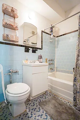 Rented by City Connections Realty | media 19