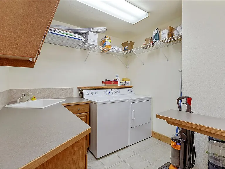53 Paradise Rd — Photo 11