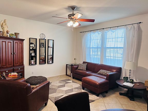 3rd image of 24029 Park Ln
