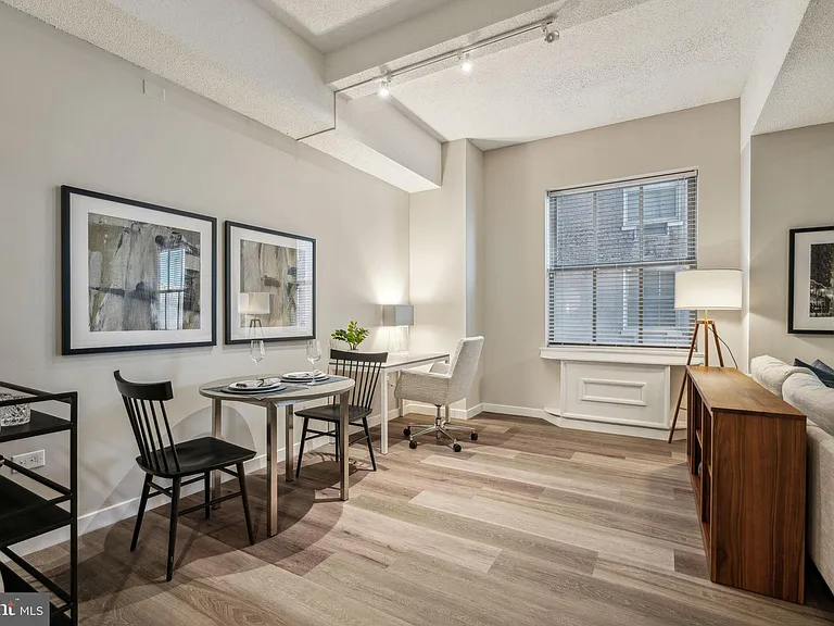 875 Sansom St #1618 — Photo 8