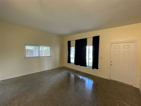 2nd image of 1333 Lake Asher Cir