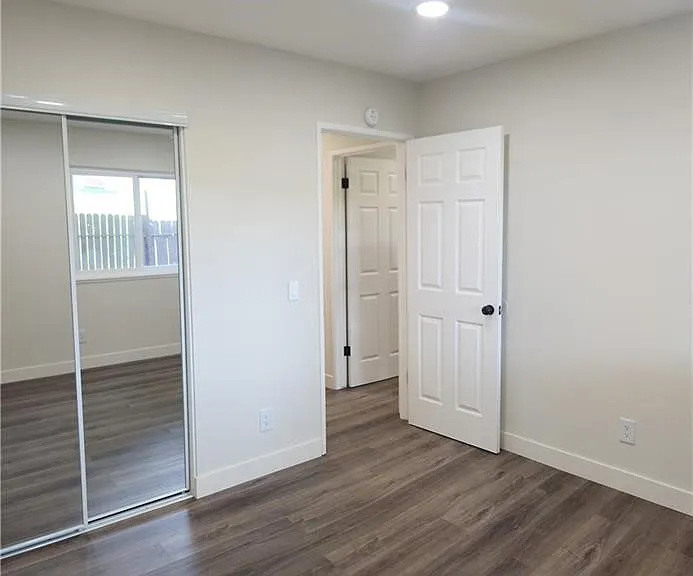 10160 Medallion Pl — Photo 18
