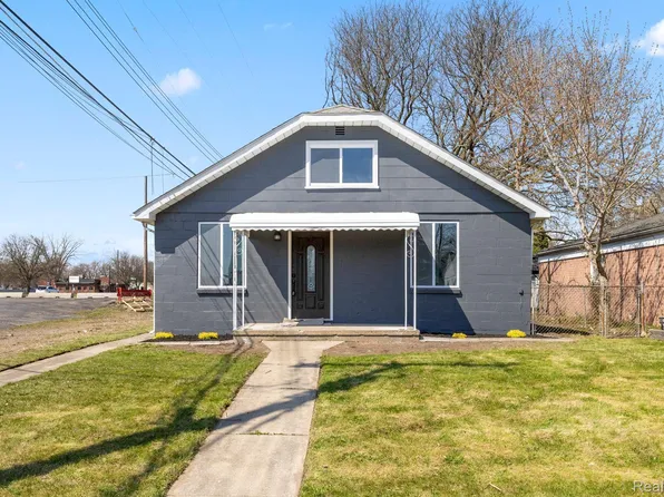 5692 Jackson St, Dearborn Heights, MI 48125