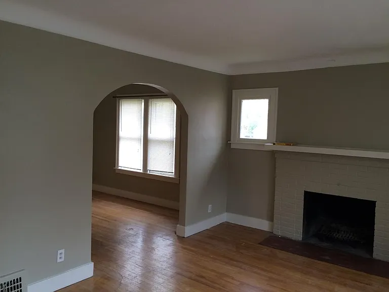 806 Forest Ave — Photo 6