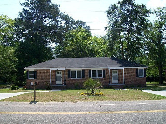 2nd image of 15 Willow Dr