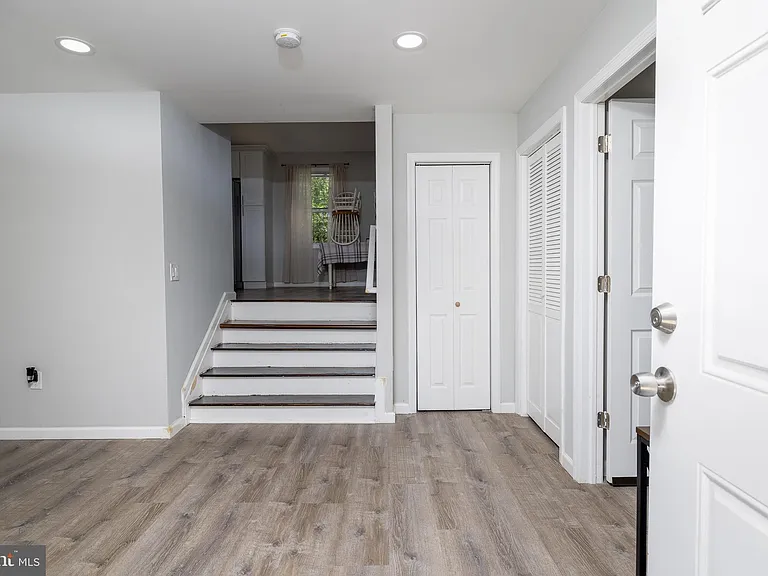 21 Dixmont Ave — Photo 4