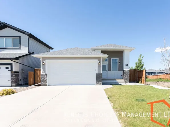 67A Kensington Rd W, Lethbridge, AB T1J 5N5