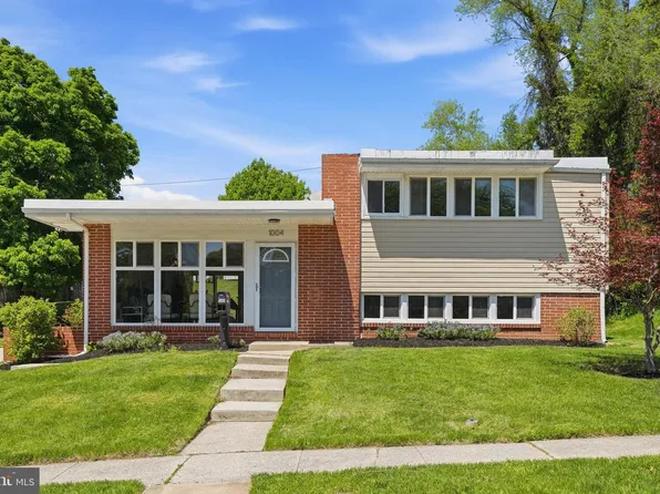 1004 Flagtree Ln, Baltimore, MD 21208