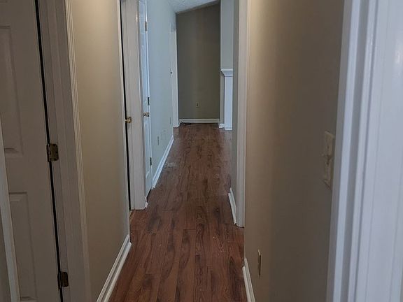 3rd image of 130 Beth Ct