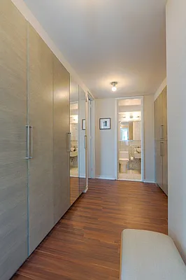 Sold by Level Group | media 36