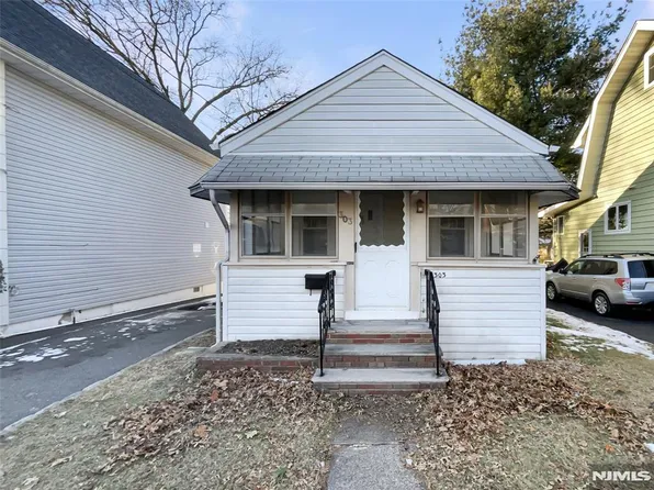 303 Prospect St, Nutley, NJ 07110