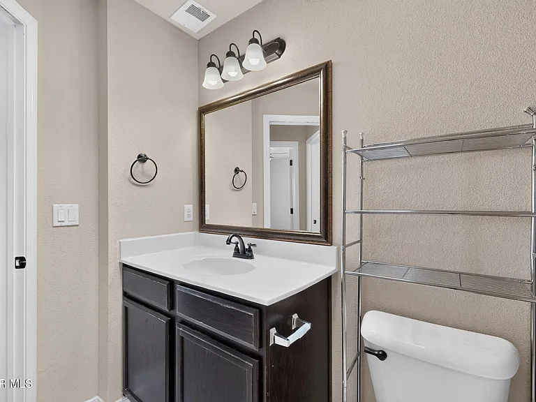 14613 Sunny Land Ave — Photo 38