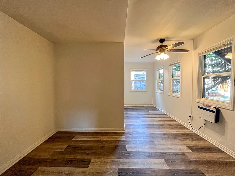 2124-2130 E Florida Street — Photo 10