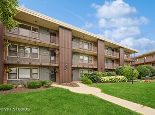 9630 W Higgins Rd APT 3B, Rosemont, IL 60018