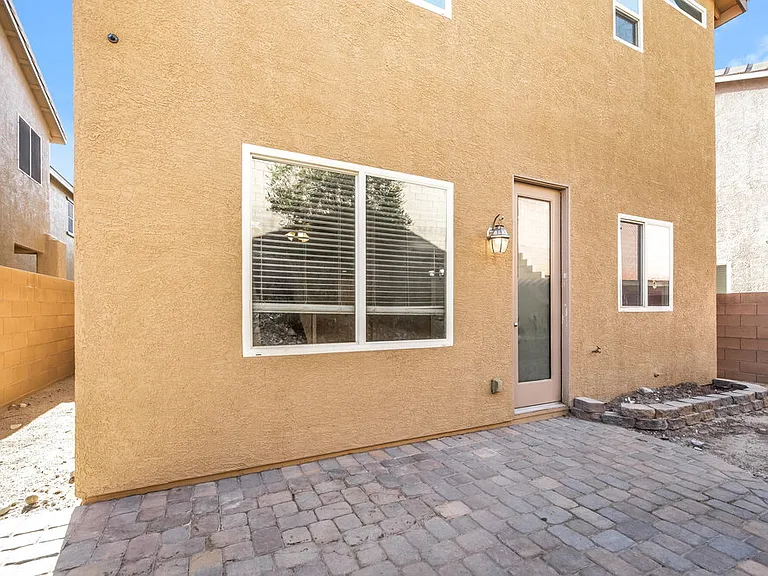 7369 Puddle Duck St — Photo 16