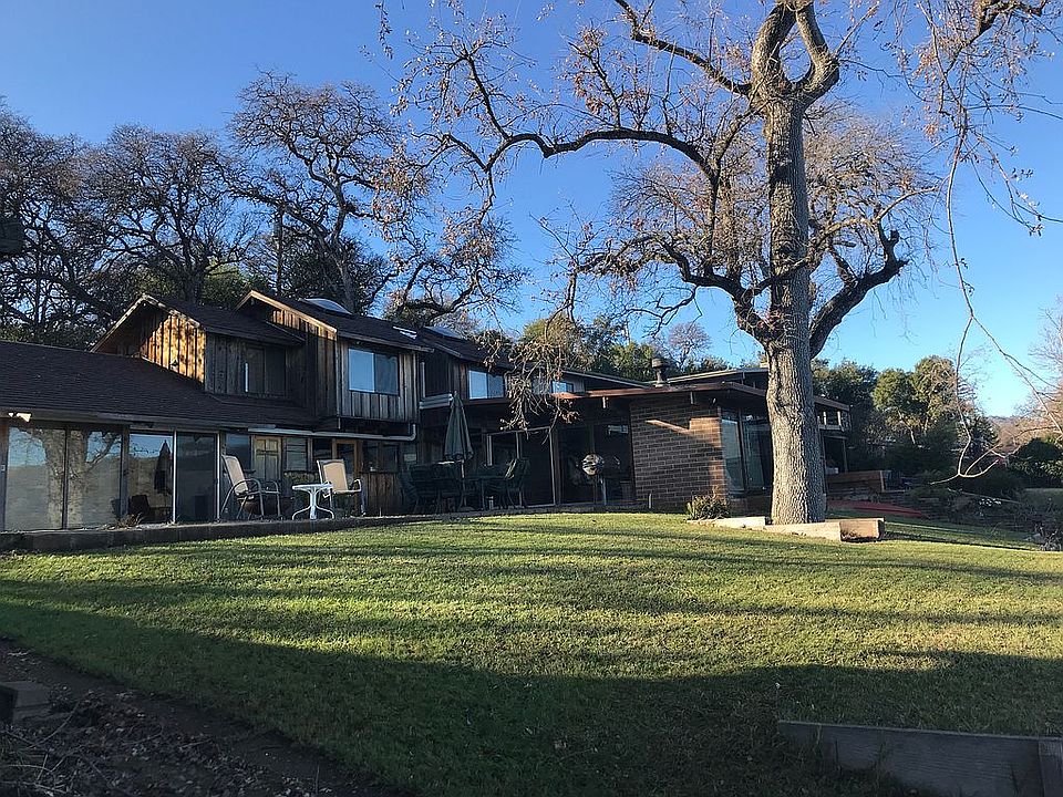 1st image of 1990 Eastlake Dr
