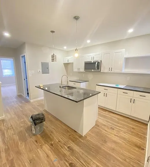 4327 Reno St — Photo 6