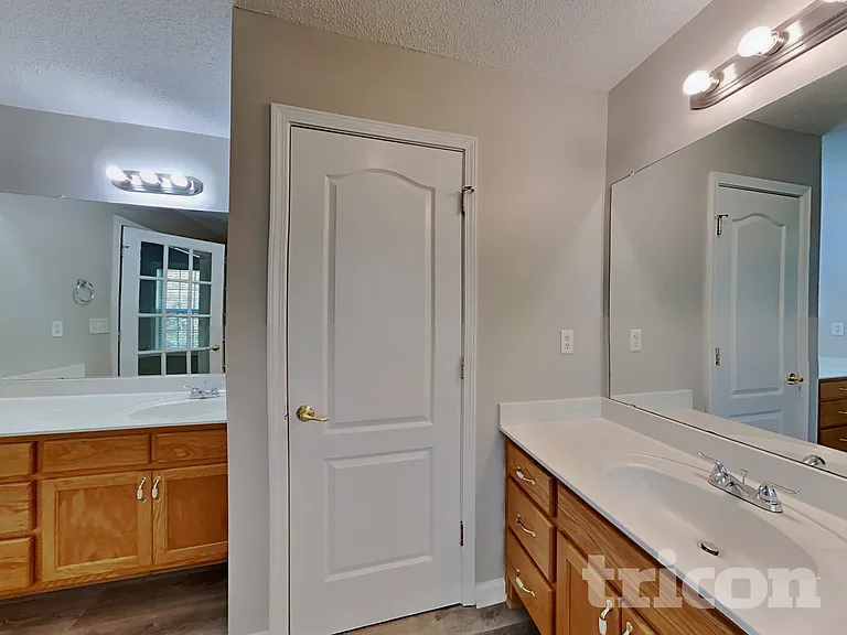 225 Mels Way — Photo 10