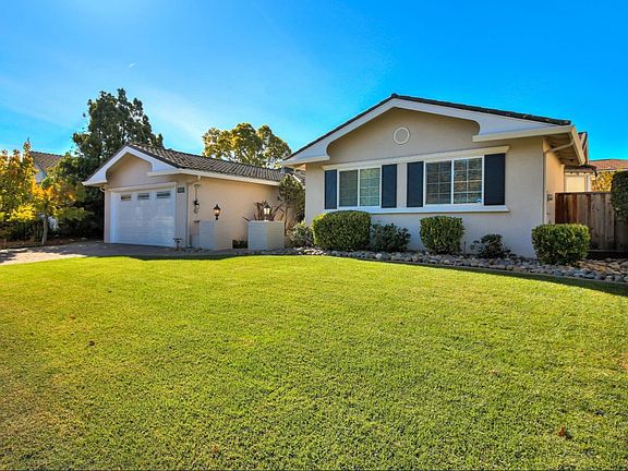3rd image of 6855 Burnside Dr