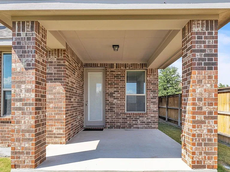 3425 De Soto Loop — Photo 39