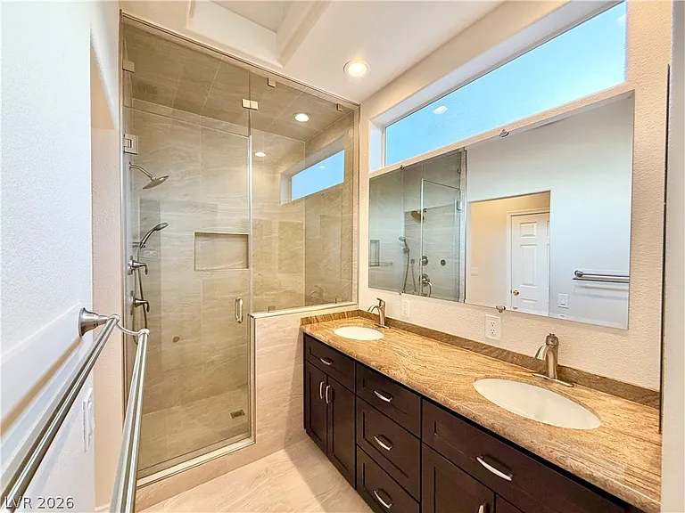 10541 Broom Hill Dr — Photo 12