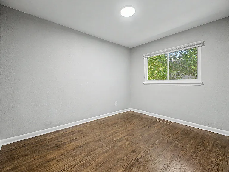 2912 S Delaware St — Photo 13