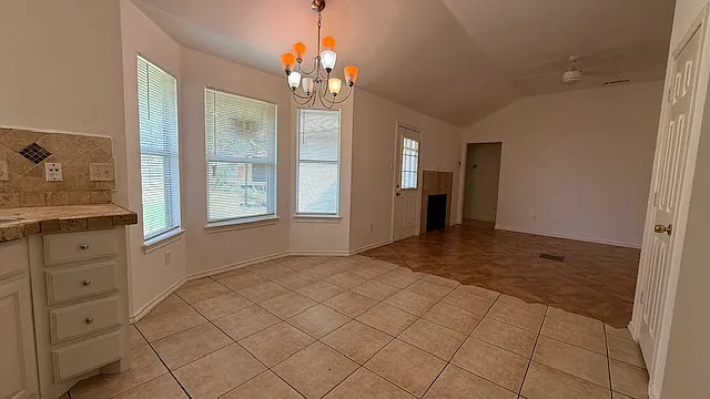 4909 Brianhill Dr — Photo 11
