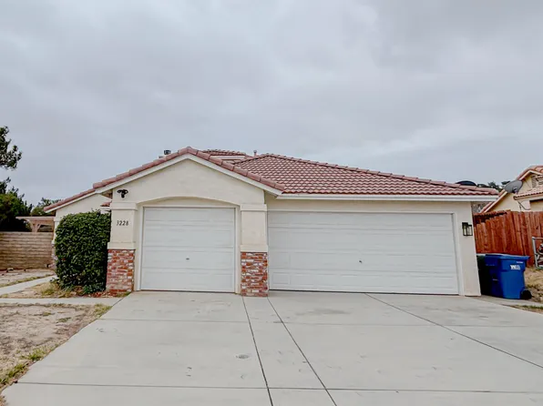 3228 Purple Sage Ln, Palmdale, CA 93550