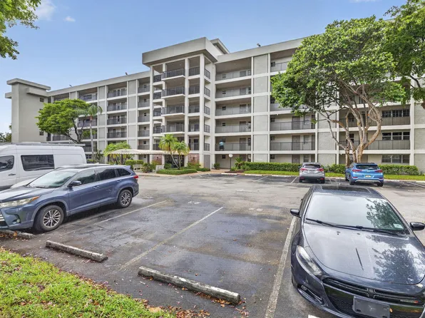3000 S Course Drive #103, Pompano Beach, FL 33069