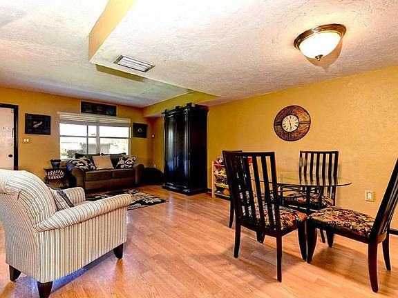 5th image of 3356 Ramblewood Pl