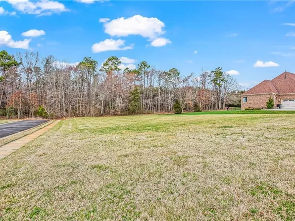 3345 Serenity Ridge Ln #12, Tobaccoville, NC 27050