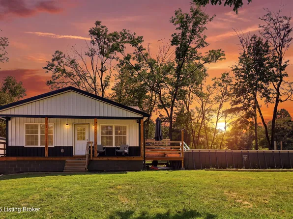407 High Ridge Dr, Shepherdsville, KY 40165