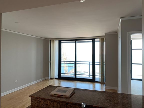 5th image of 201 N Westshore Dr APT 2806
