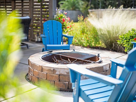 2nd image of 101 Box Girder Rd