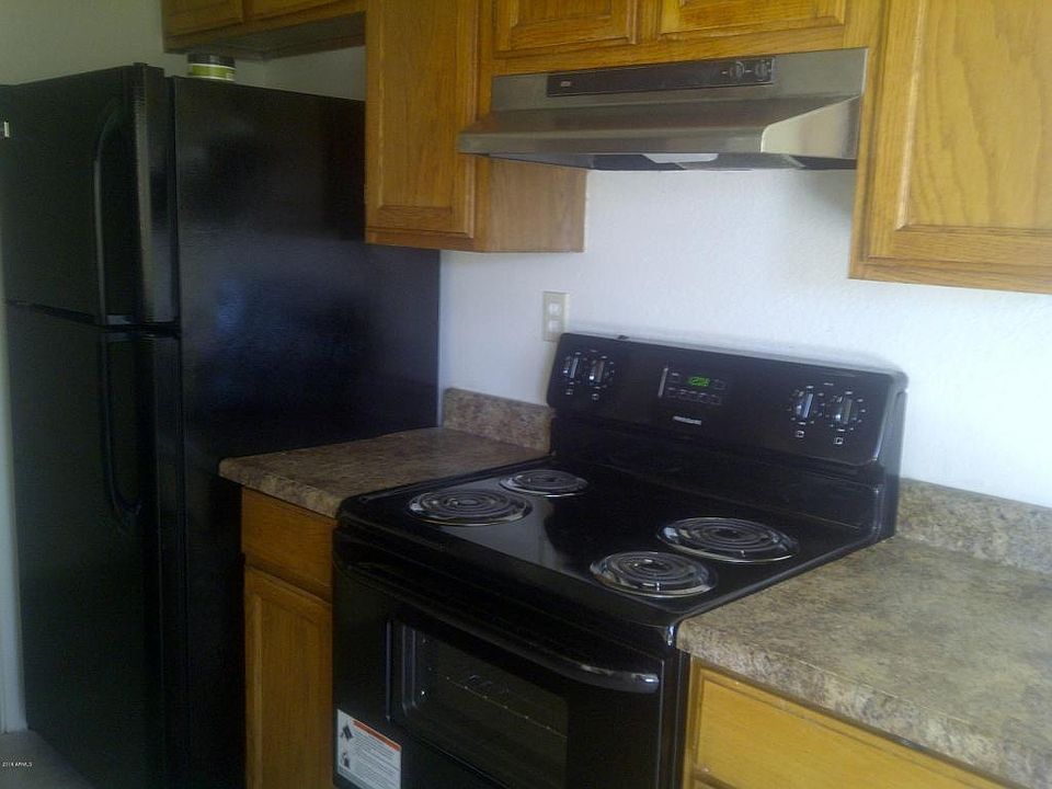 1st image of 4422 E Wood St