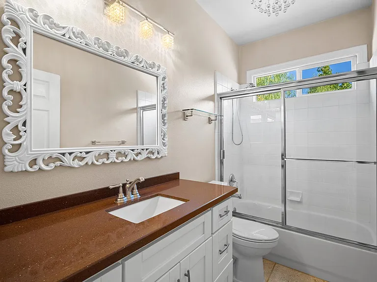 7370 Chantilly Ln — Photo 37