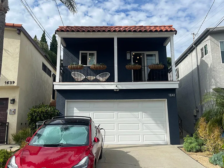 1641 Spreckels Ln — Photo 1