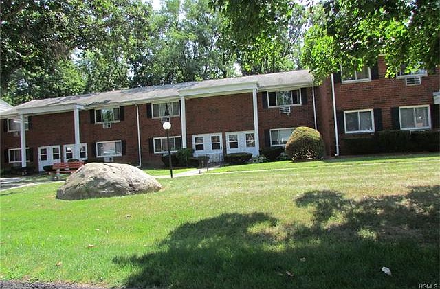 1st image of 78 Manor Dr #78