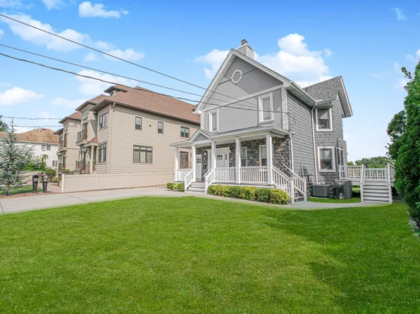 5434 Amboy Road image 3 of 36