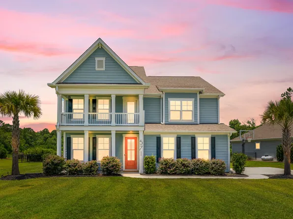 571 Pontoon Rd, Huger, SC 29450